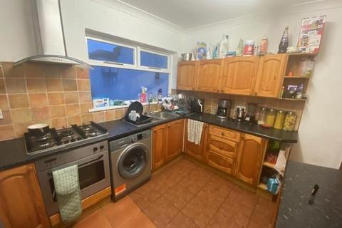 4 bedroom house to rent - Africa Gardens, Cardiff