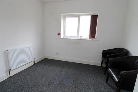 1 bedroom ground floor flat to rent, 28 Shaftesbury Avenue, Blackpool