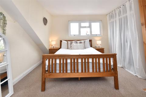3 bedroom end of terrace house for sale, Tatefield Place, Kippax, Leeds, West Yorkshire