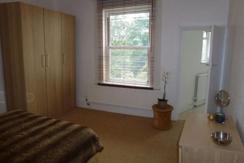 1 bedroom flat to rent, Christchurch Road, Tulse Hill SW2