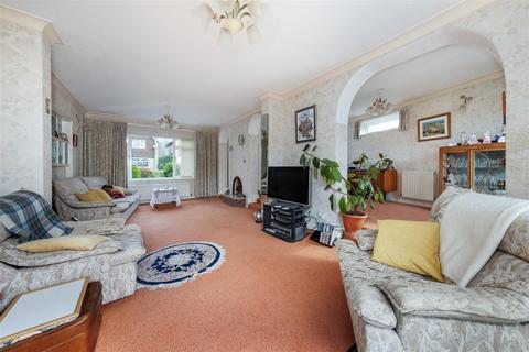 3 bedroom detached house for sale, Kendal Avenue, Leamington Spa