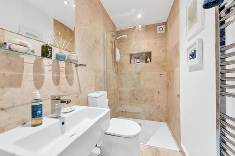 52 Mooreland Road, Bromley, BR1 3RD