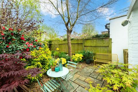 52 Mooreland Road, Bromley, BR1 3RD