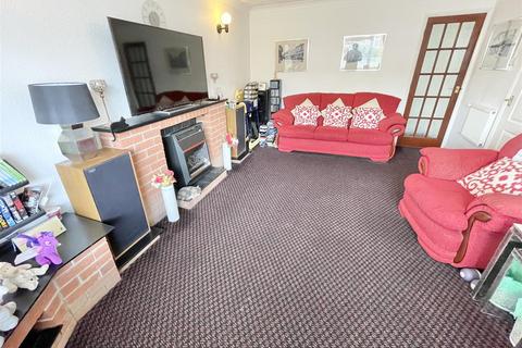 2 bedroom detached bungalow for sale, Princedale Close, Ipswich