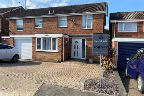 18 Stamford Close, Ipswich, IP2 9YD