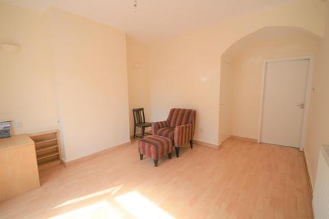 2 bedroom terraced house to rent, Kimberley Road, Newcastle-Under-Lyme