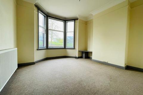 1 bedroom flat to rent, Victoria Park Road