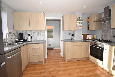 76 Miller Way, Exminster, Exeter, EX6 8TH
