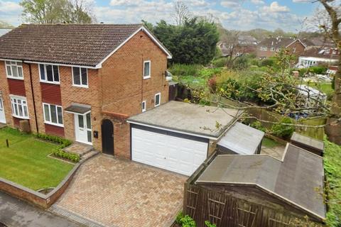 3 bedroom semi-detached house for sale, Green Lane, Crawley RH10