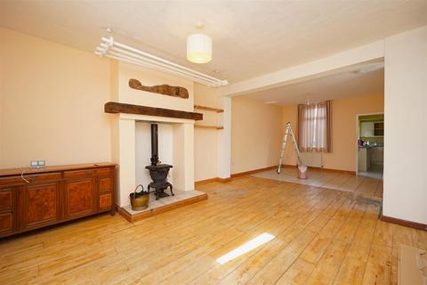 3 bedroom end of terrace house for sale, Crossley Street, Askam-In-Furness