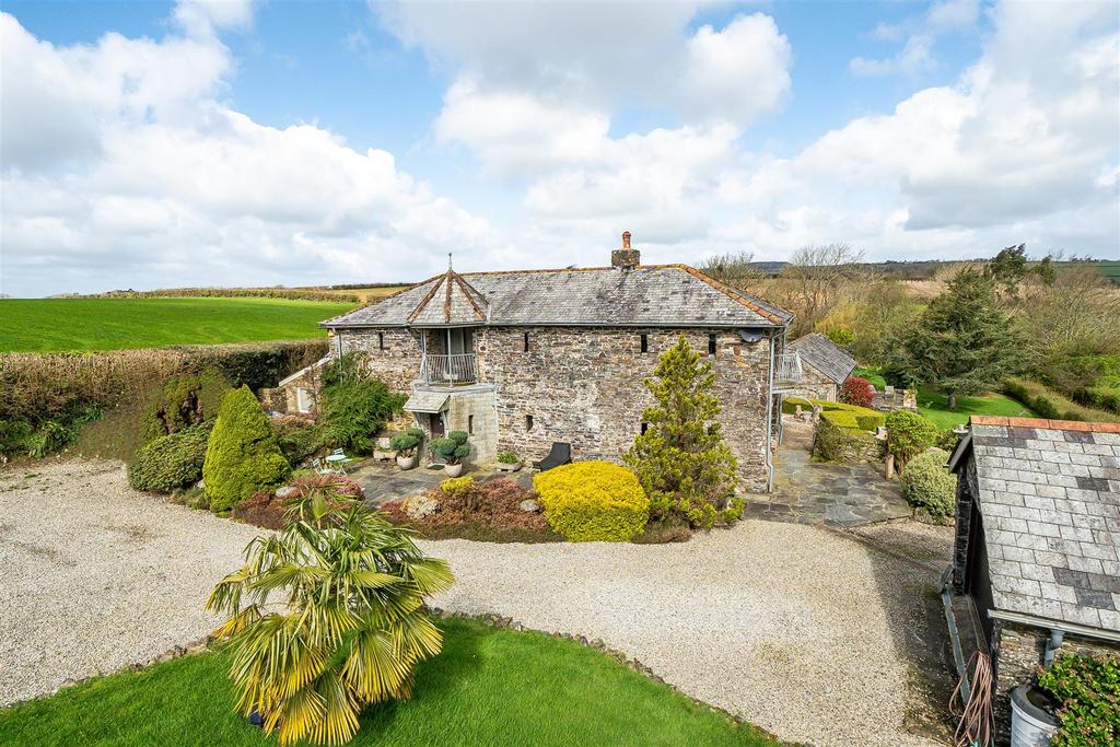 St Mellion, Saltash 5 bed detached house for sale £950,000