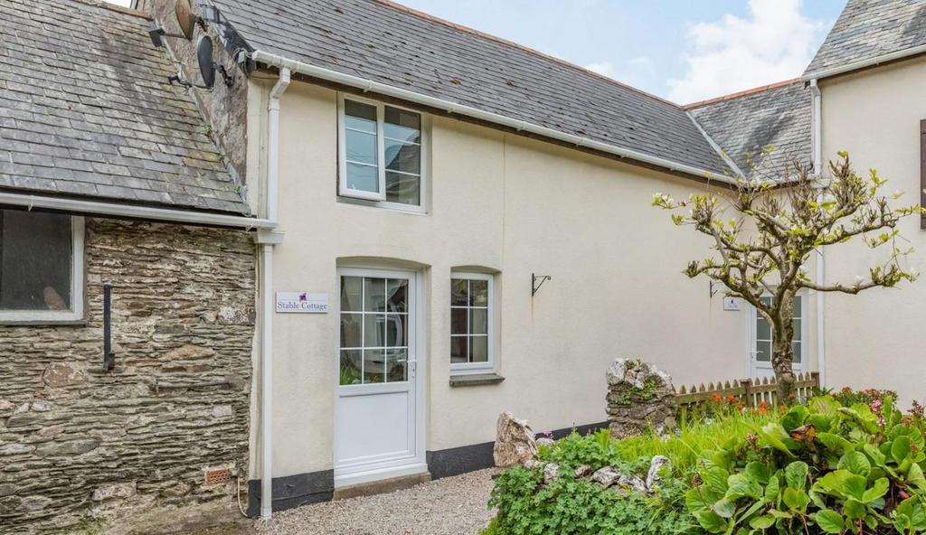 Stable Cottage.jpg