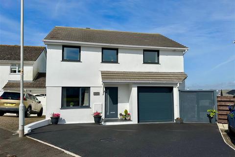4 bedroom detached house for sale, Tapson Drive, Plymouth PL9