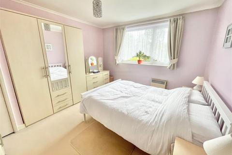 2 bedroom semi-detached bungalow for sale, Oakdene Rise, Plymouth PL9