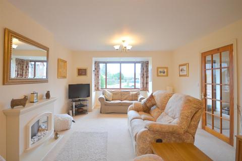 7 Curlews Meadow, St Harmon, Rhayader, LD6 5LQ