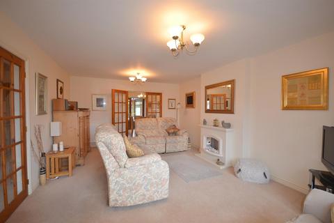 7 Curlews Meadow, St Harmon, Rhayader, LD6 5LQ