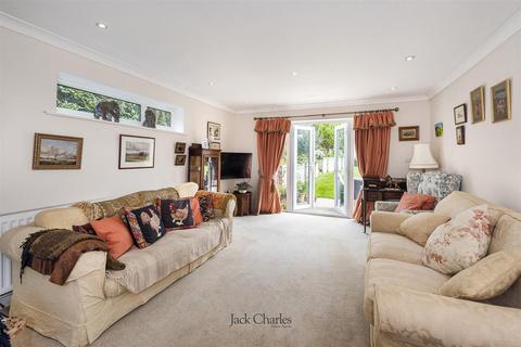 6 bedroom detached house for sale, Old Hadlow Road, Tonbridge