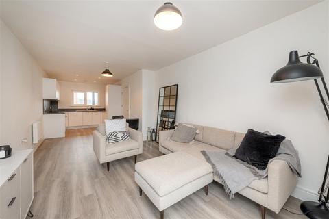 1 bedroom apartment for sale, Lilys Walk, High Wycombe HP11