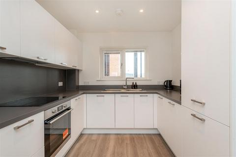 1 bedroom apartment for sale, Lilys Walk, High Wycombe HP11