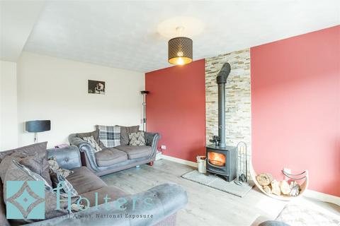 4 bedroom detached house for sale, Woodlands Crescent, Brecon