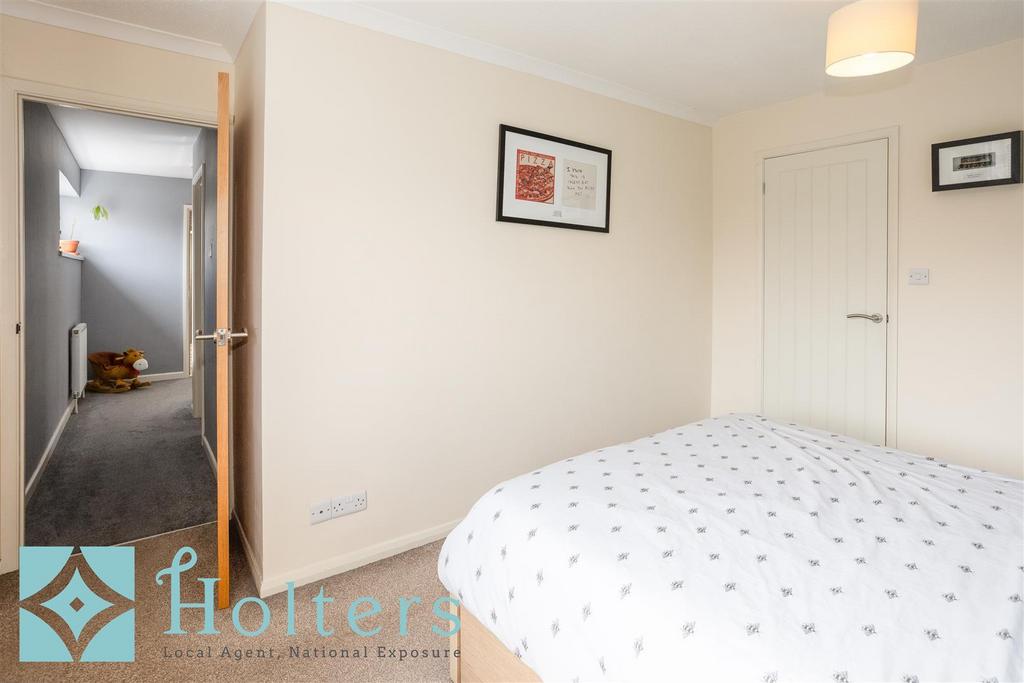 17 Woodlands Crescent Interior-21.jpg