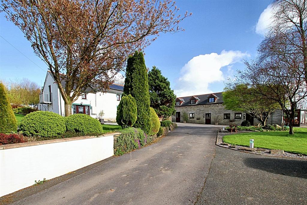 Front views of house and cottages