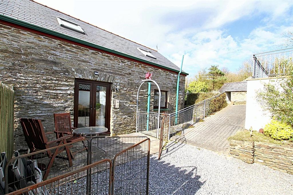 Garden area Cherry Cottage