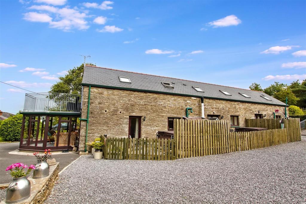 Rear of Holiday Cottages