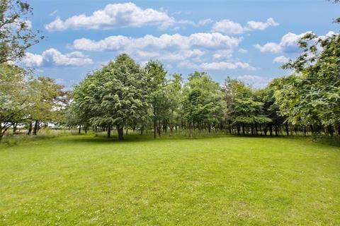 9 bedroom property with land for sale, Henllan, Llandysul