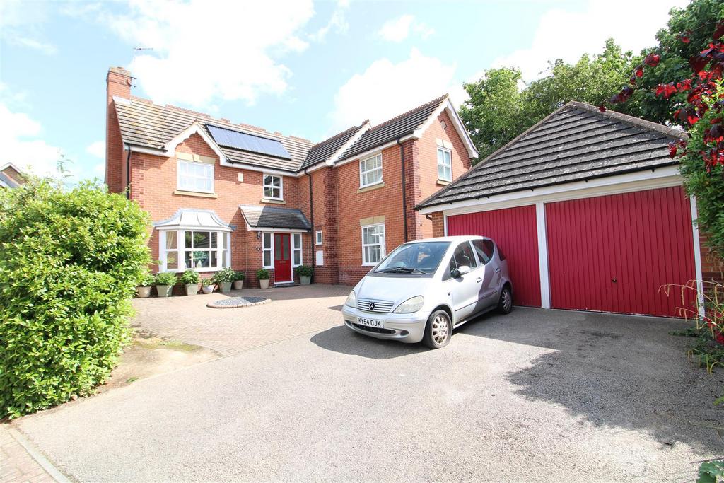 Summerhouse Grove, Darlington 4 bed detached house for sale £415,000