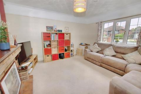 4 bedroom detached house for sale, Common Lane, Sheringham