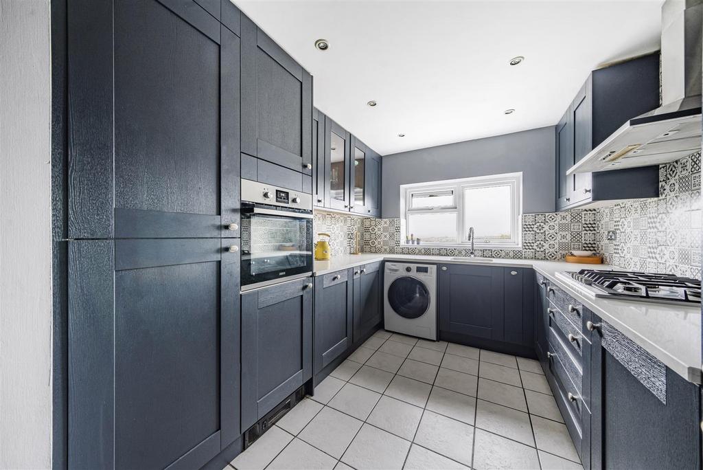 Gwynedd Avenue, Townhill, Swansea 3 bed end of terrace house for sale