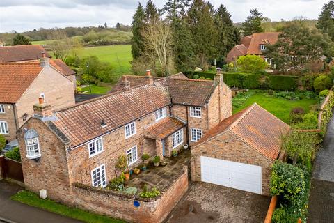 4 bedroom detached house for sale, The Village, Strensall, York, YO32 5XA