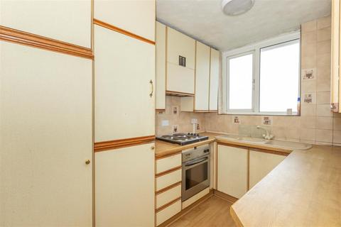 1 bedroom flat for sale, Boundary Road, Worthing