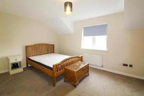 13 Darnborough Gate, Ripon, HG4 2TF