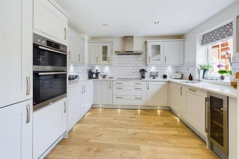 30 Brambling Way, Hardwicke, Gloucester, GL2 4DS