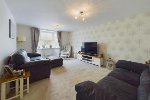 30 Brambling Way, Hardwicke, Gloucester, GL2 4DS