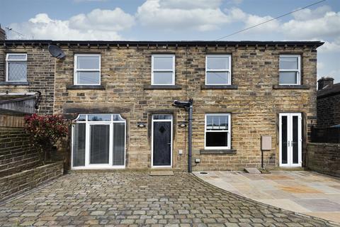 3 bedroom end of terrace house for sale, Penistone Road, Shelley, Huddersfield