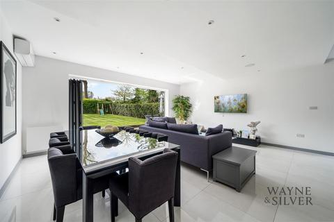 5 bedroom detached house for sale, Wickliffe Avenue, Finchley, London