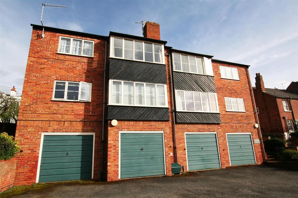 Amberheights,4front.JPG