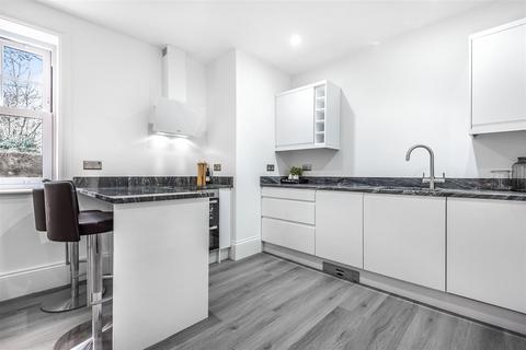 1 bedroom apartment to rent, 88 Woodfield Lane, Ashtead KT21