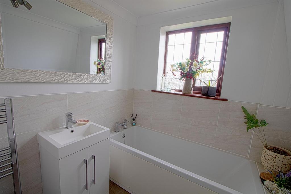 Bath 2 .jpg