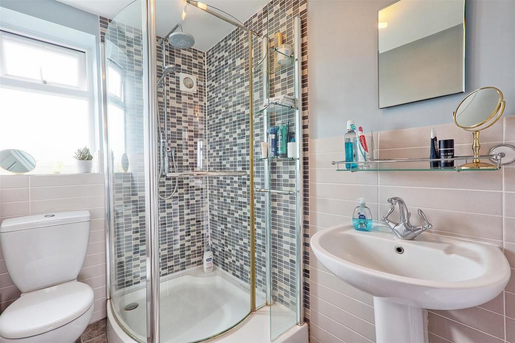 IMG 9620 1 2 easy HDR-interior3.jpg
