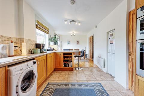 1 The Greenways, Coggeshall, Colchester, CO6 1QH