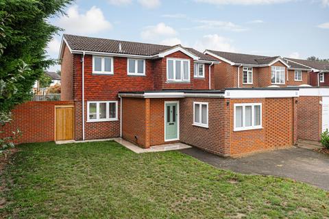 22 Windmill Close, Epsom, KT17 3AL
