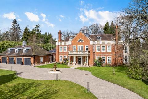 6 bedroom detached house for sale, The Chase, Kingswood