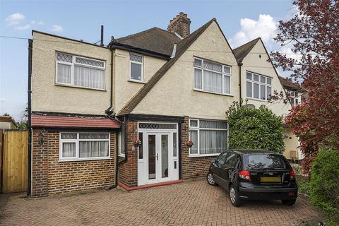 5 Raeburn Avenue, Surbiton, KT5 9BN