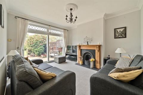 5 Raeburn Avenue, Surbiton, KT5 9BN