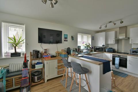 10 Redgrove Close, Bexhill-on-sea, TN39 5FD