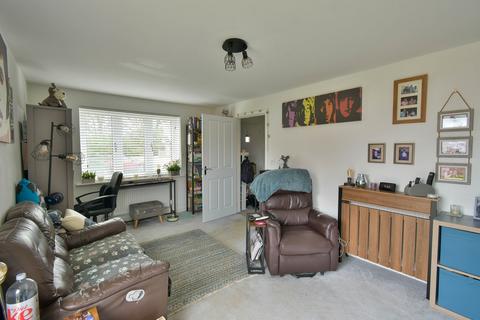 10 Redgrove Close, Bexhill-on-sea, TN39 5FD